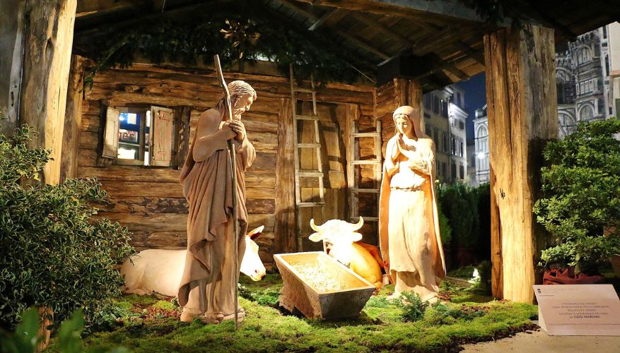 Presepe at Piazza Duomo in Florence